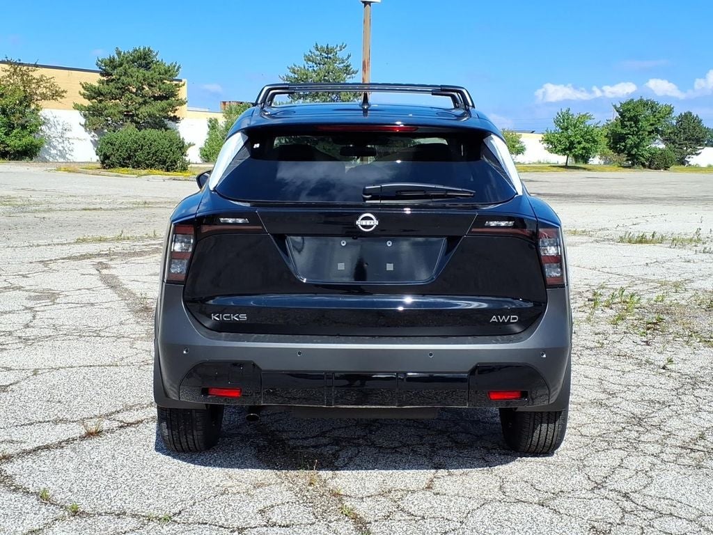 2026 Nissan Kicks SV