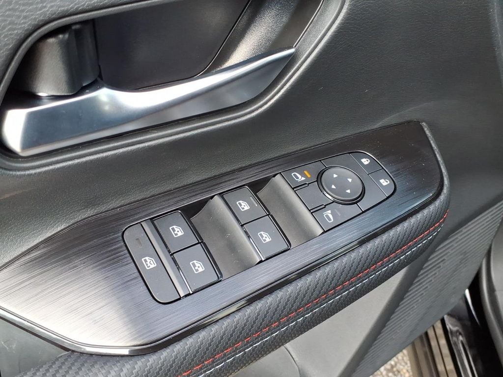 2027 Nissan Kicks SR
