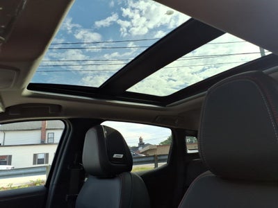 2027 Nissan Kicks SR