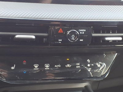 2027 Nissan Kicks SR