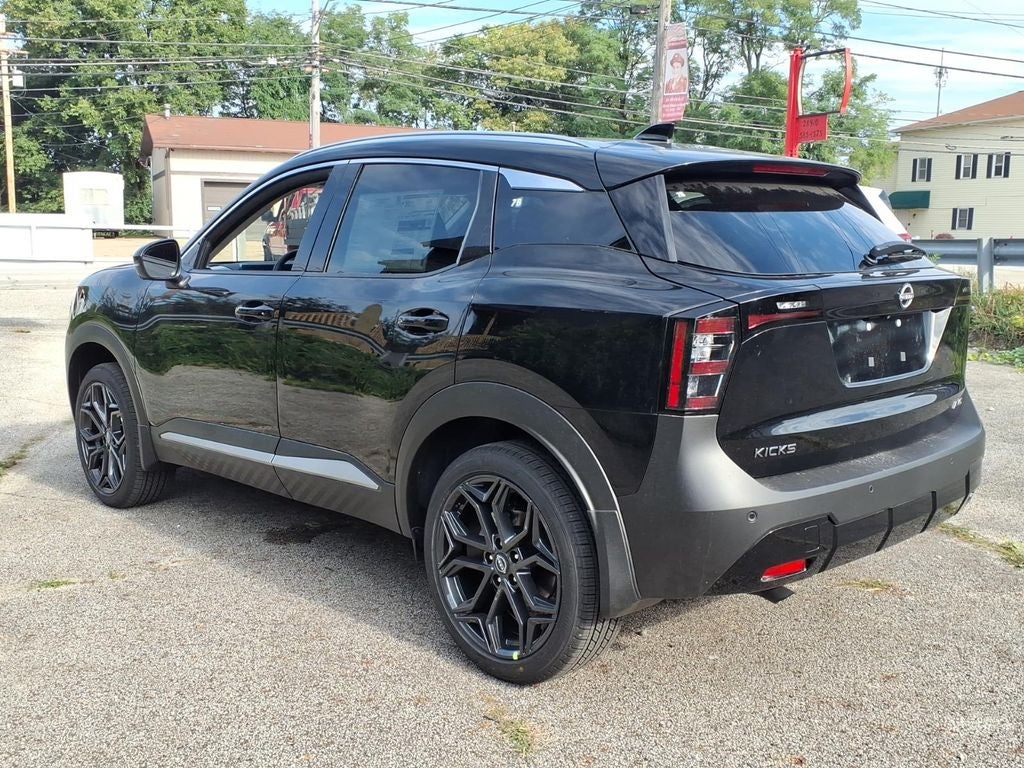 2027 Nissan Kicks SR