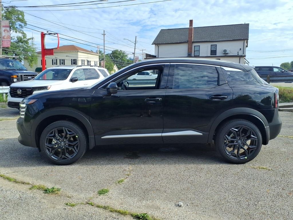 2027 Nissan Kicks SR