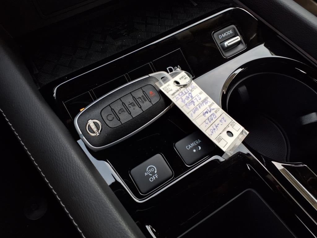 2025 Nissan Murano SL