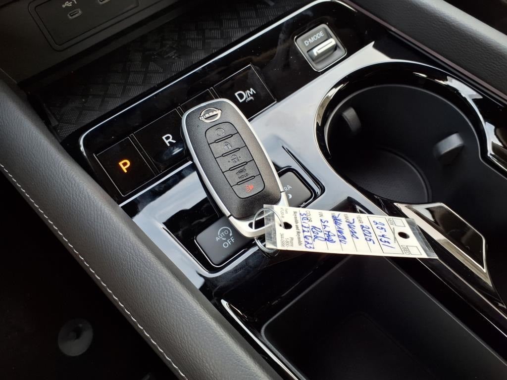 2025 Nissan Murano SL