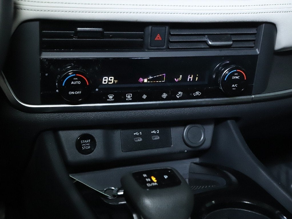 2025 Nissan Rogue SV