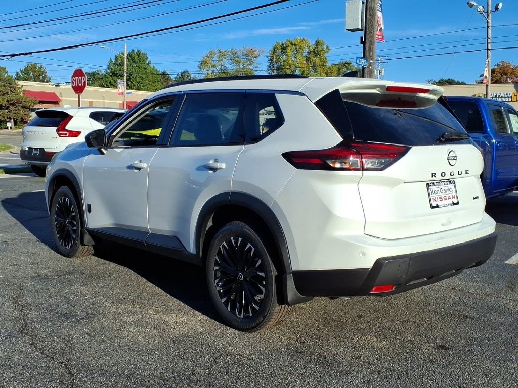 2027 Nissan Rogue Dark Armor