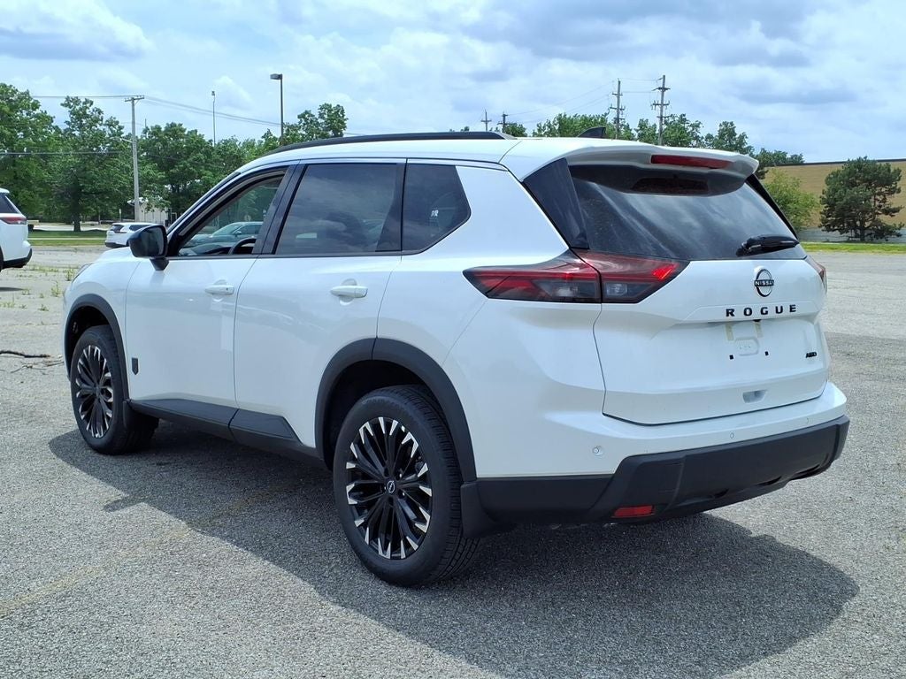 2026 Nissan Rogue Dark Armor