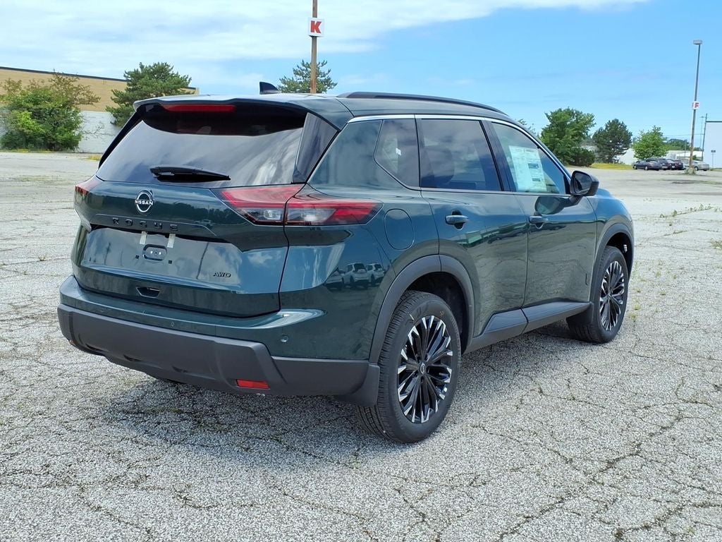 2026 Nissan Rogue Dark Armor
