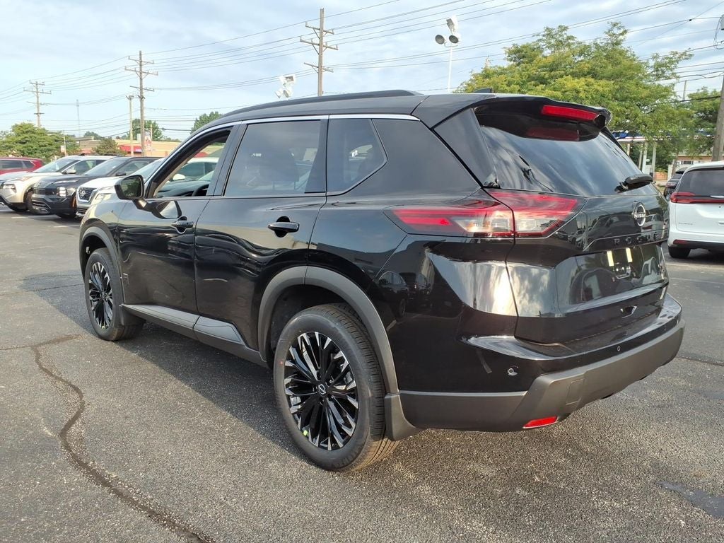 2026 Nissan Rogue Dark Armor