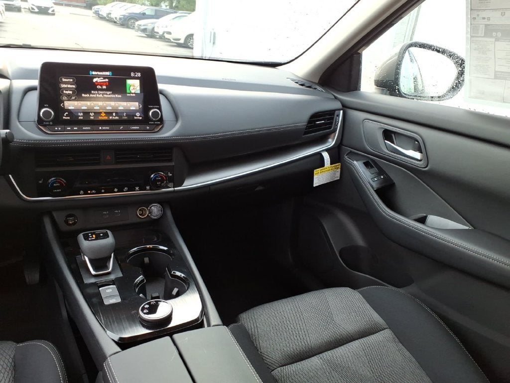 2027 Nissan Rogue SV