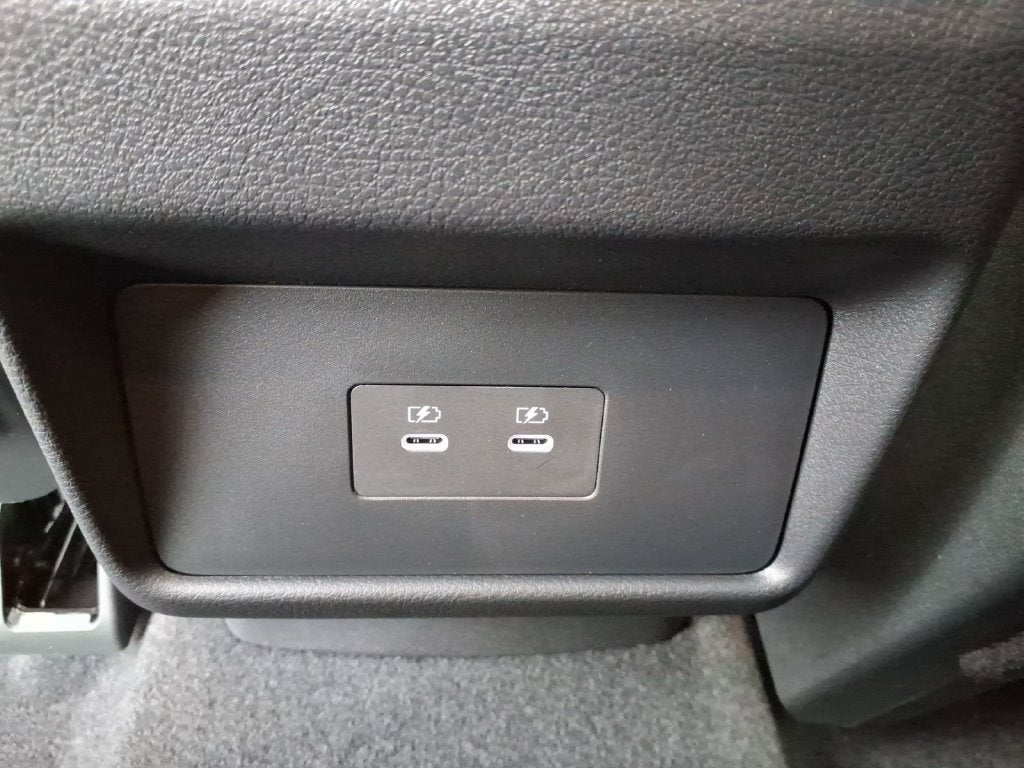 2027 Nissan Rogue SV