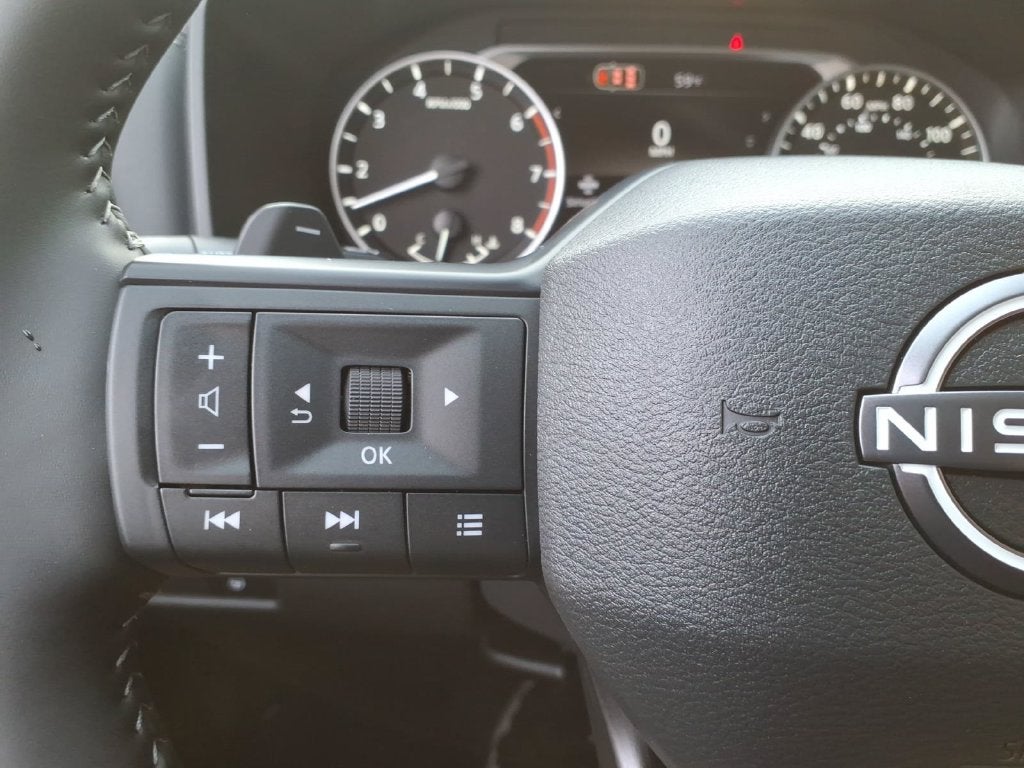 2027 Nissan Rogue SV