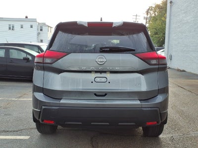 2027 Nissan Rogue SV