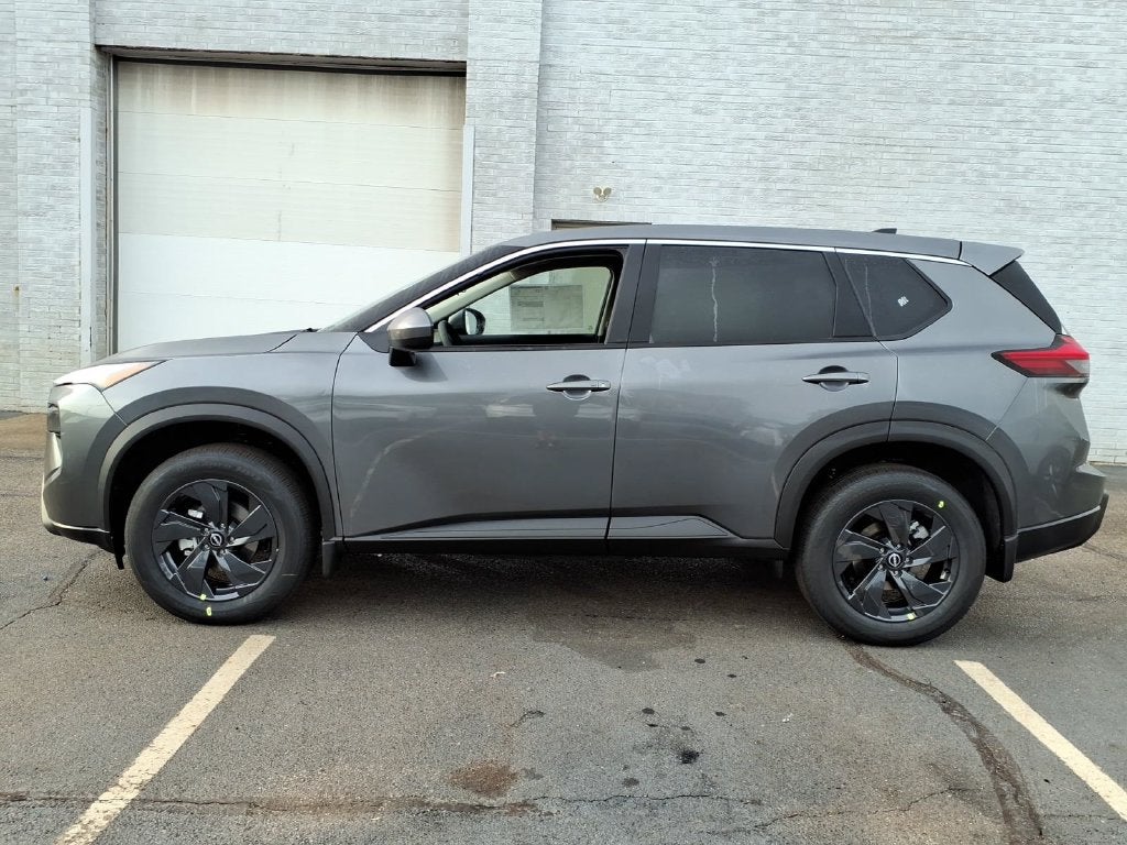 2027 Nissan Rogue SV