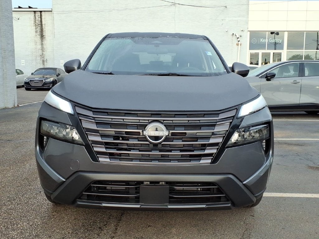 2027 Nissan Rogue SV