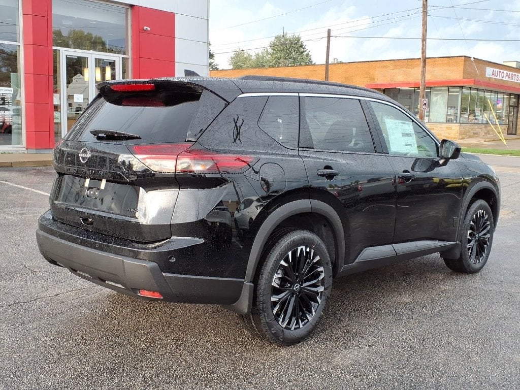 2026 Nissan Rogue Dark Armor