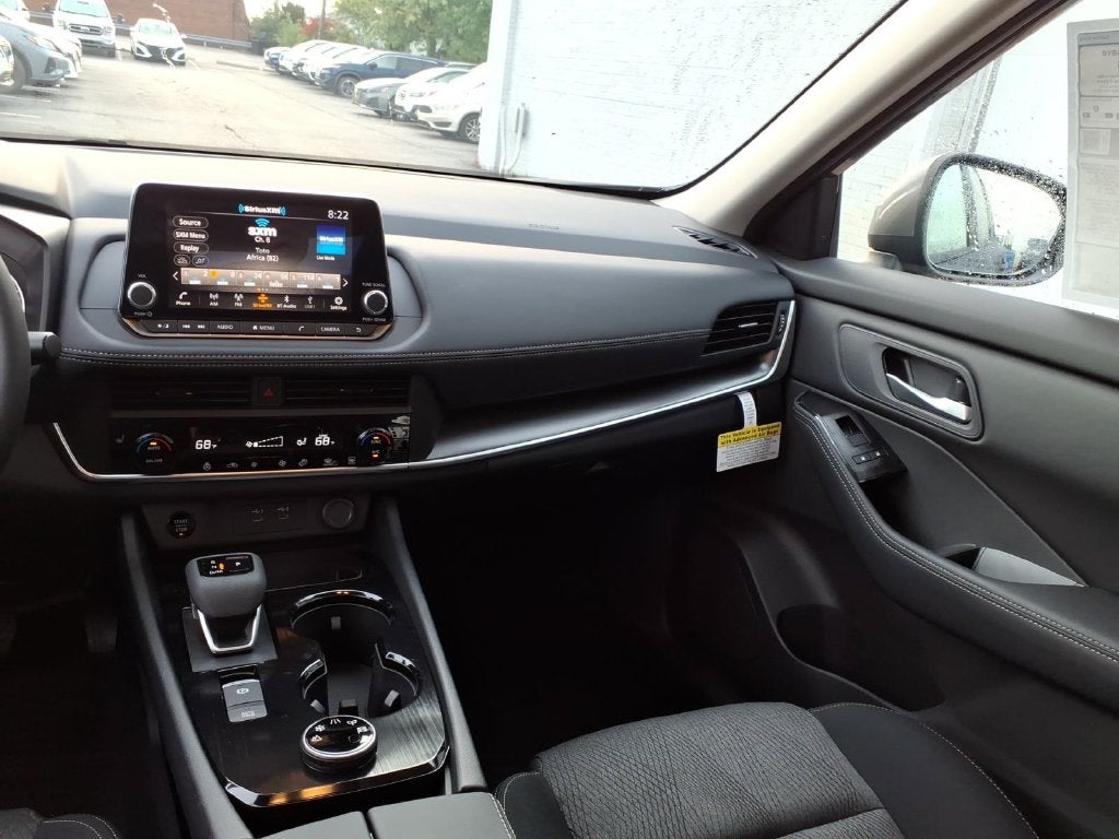 2027 Nissan Rogue SV