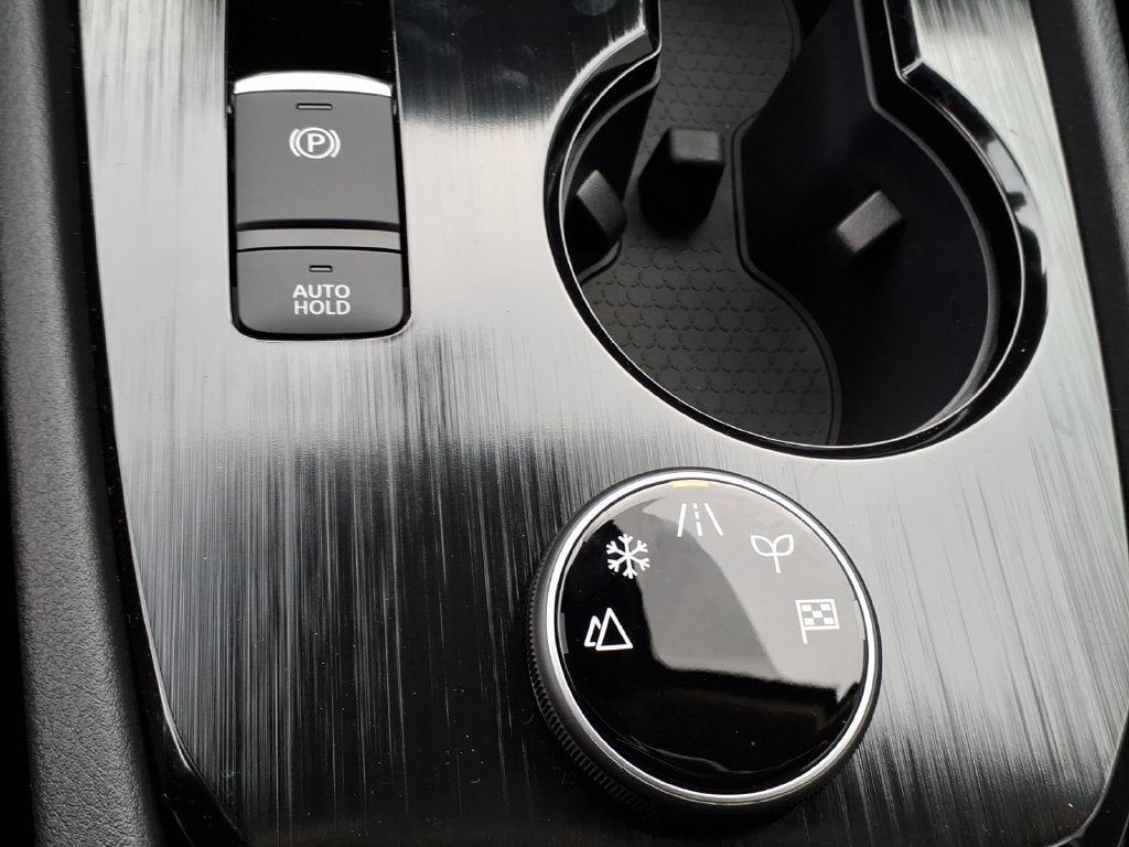 2027 Nissan Rogue SV