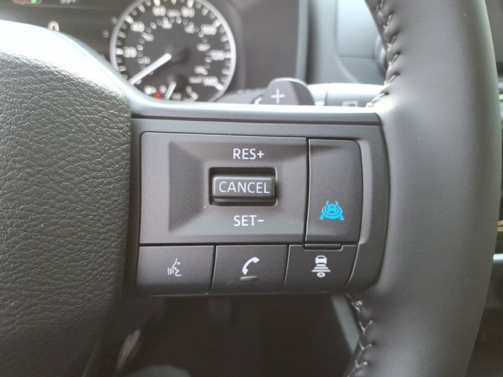 2027 Nissan Rogue SV
