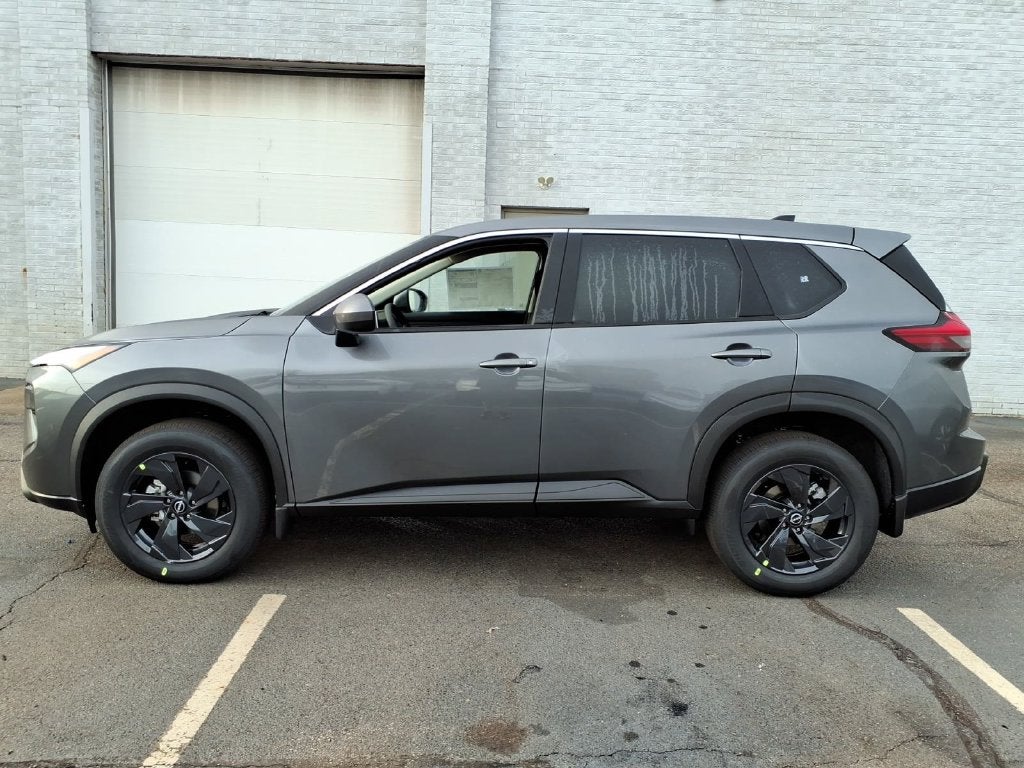 2027 Nissan Rogue SV