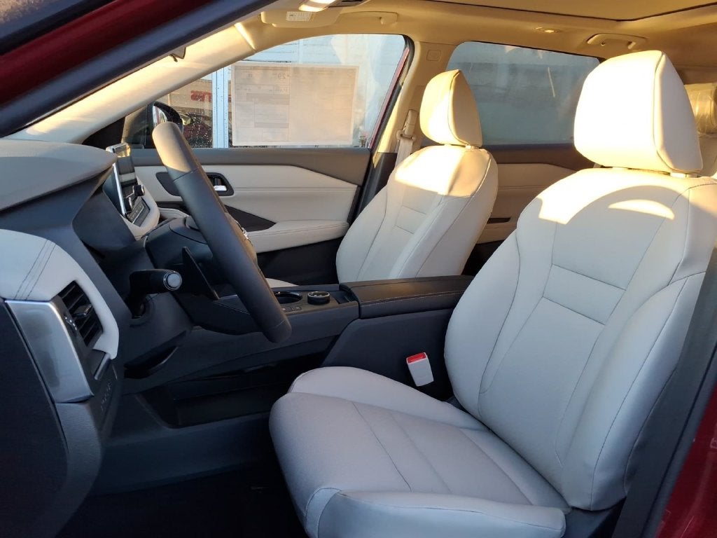 2027 Nissan Rogue Dark Armor