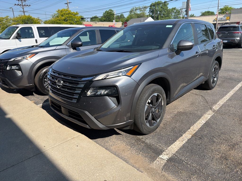2025 Nissan Rogue SV