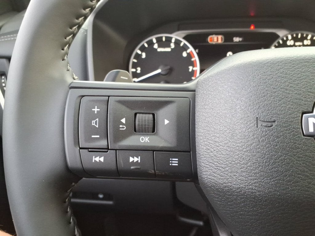 2027 Nissan Rogue SV