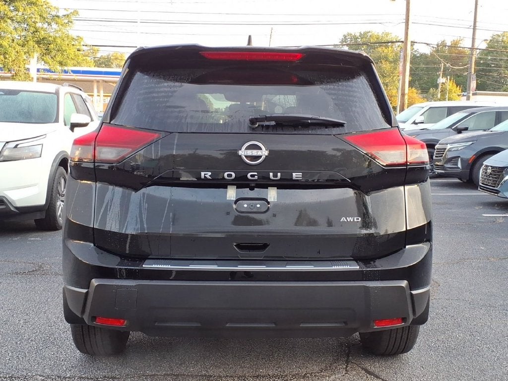 2027 Nissan Rogue SV