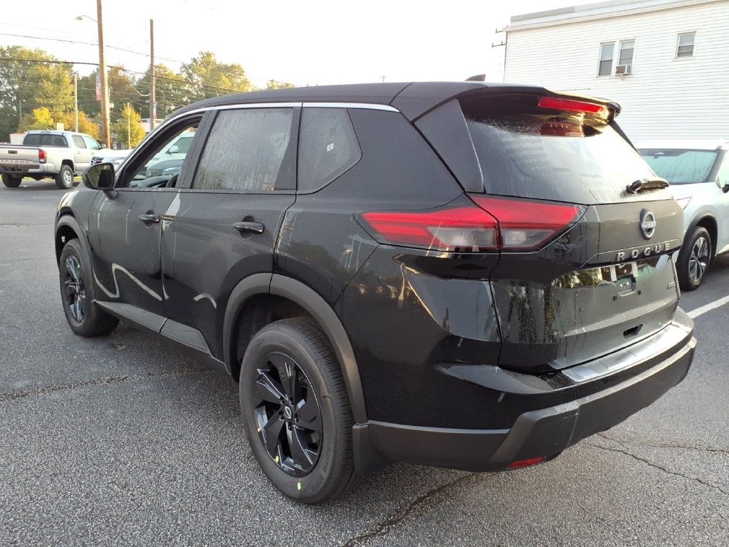 2027 Nissan Rogue SV