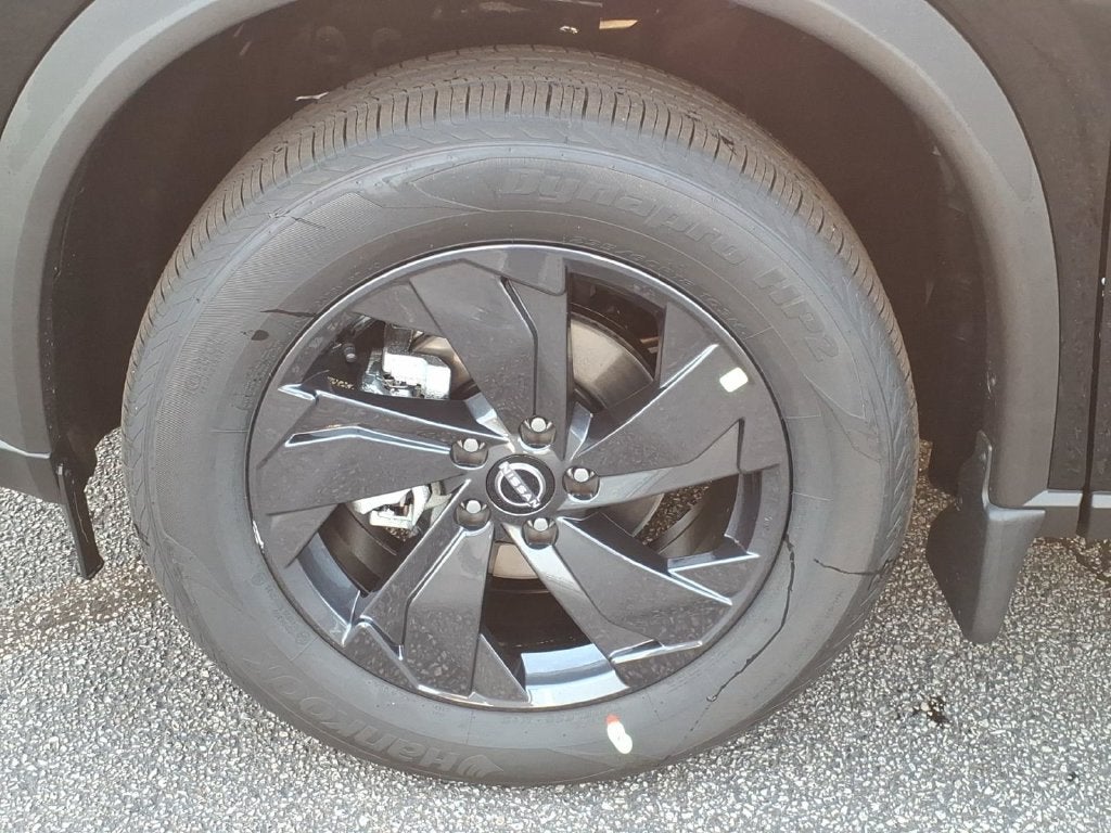 2027 Nissan Rogue SV