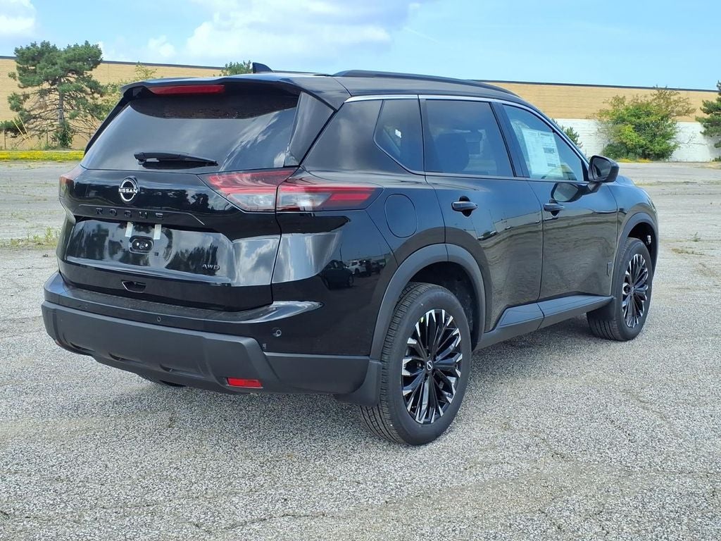 2026 Nissan Rogue Dark Armor