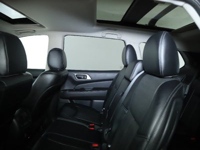 2018 Nissan Pathfinder Platinum