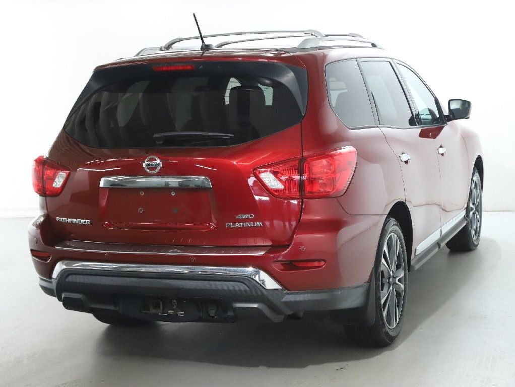 2018 Nissan Pathfinder Platinum