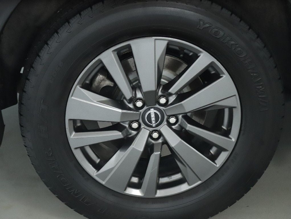 2022 Nissan Pathfinder S