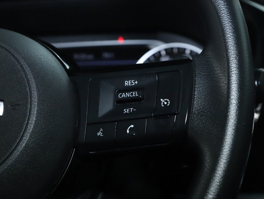 2022 Nissan Pathfinder S