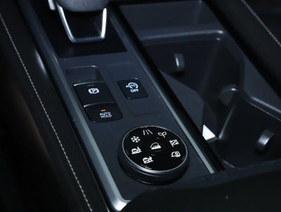 2022 Nissan Pathfinder S
