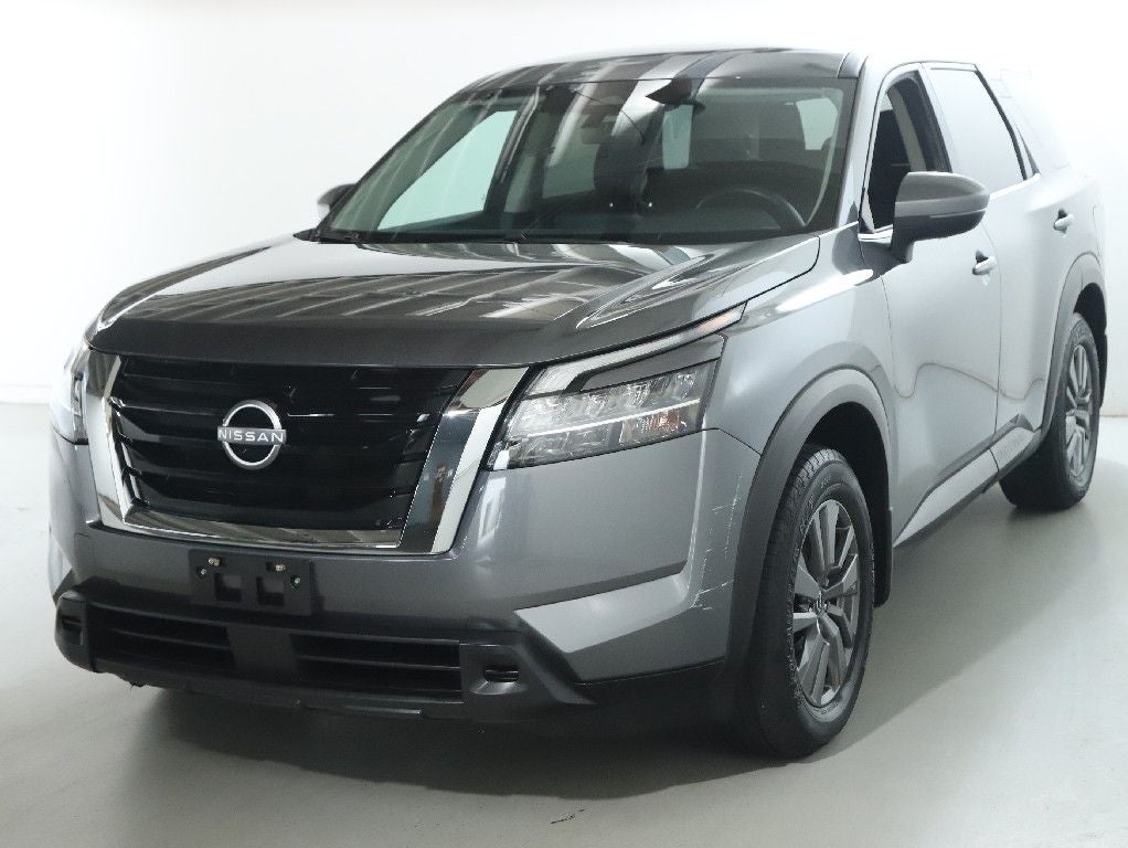 2022 Nissan Pathfinder S