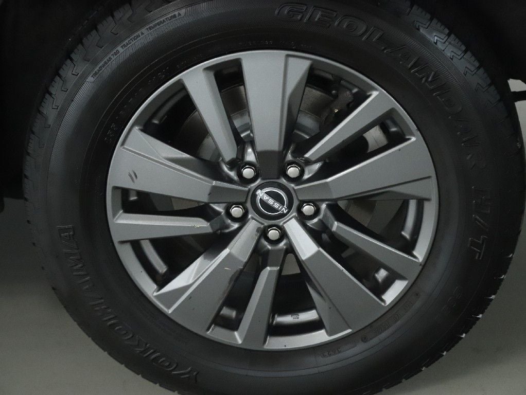 2022 Nissan Pathfinder S