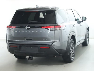 2022 Nissan Pathfinder S