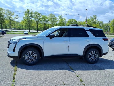 2026 Nissan Pathfinder SV