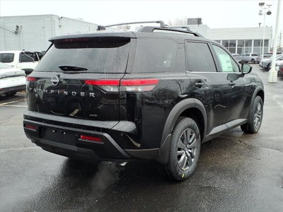 2026 Nissan Pathfinder SV