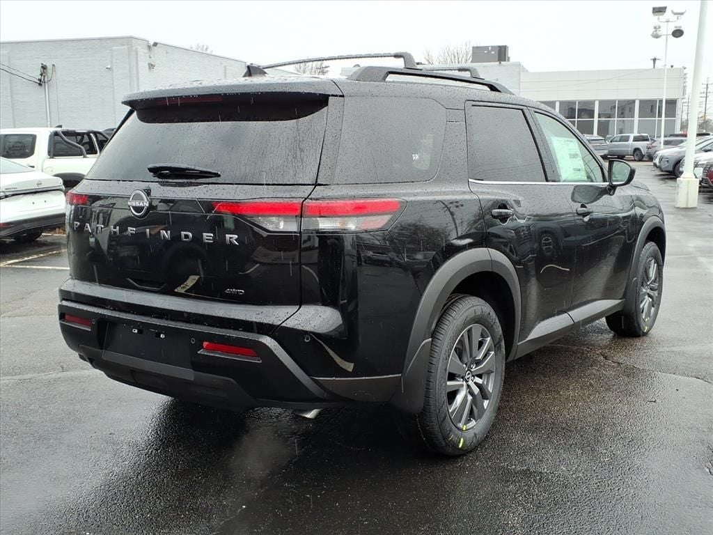 2026 Nissan Pathfinder SV