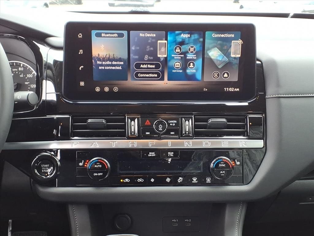 2026 Nissan Pathfinder SV