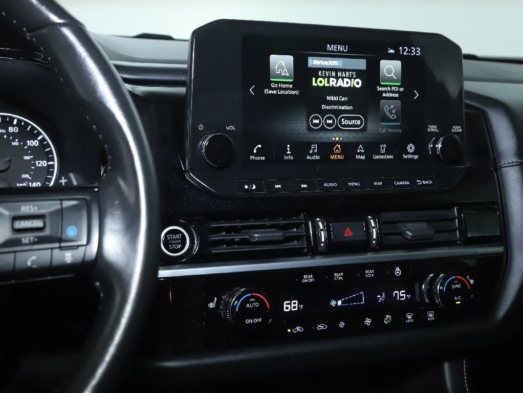 2022 Nissan Pathfinder SL