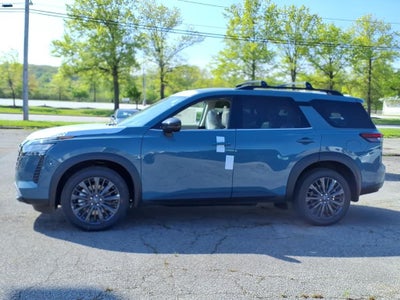 2026 Nissan Pathfinder SL
