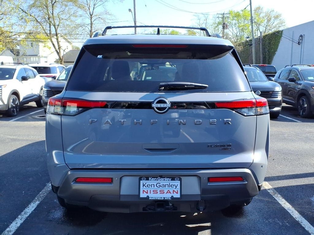 2026 Nissan Pathfinder Platinum