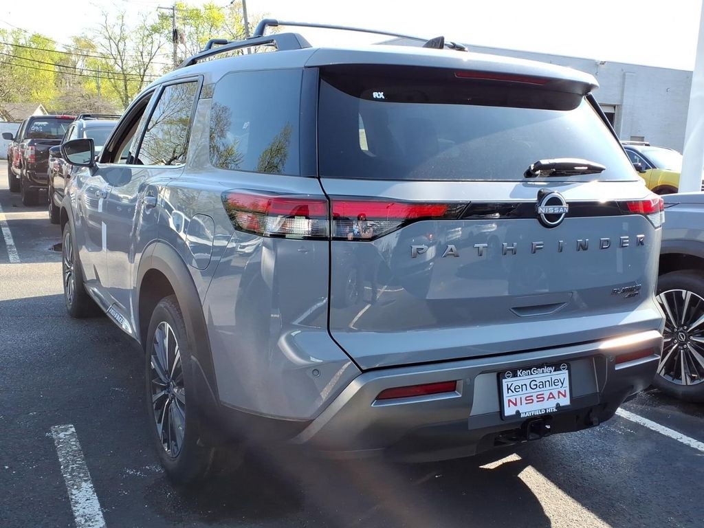 2026 Nissan Pathfinder Platinum