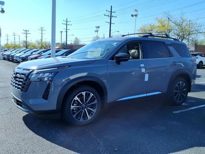 2026 Nissan Pathfinder Platinum