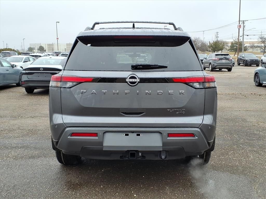 2026 Nissan Pathfinder Platinum