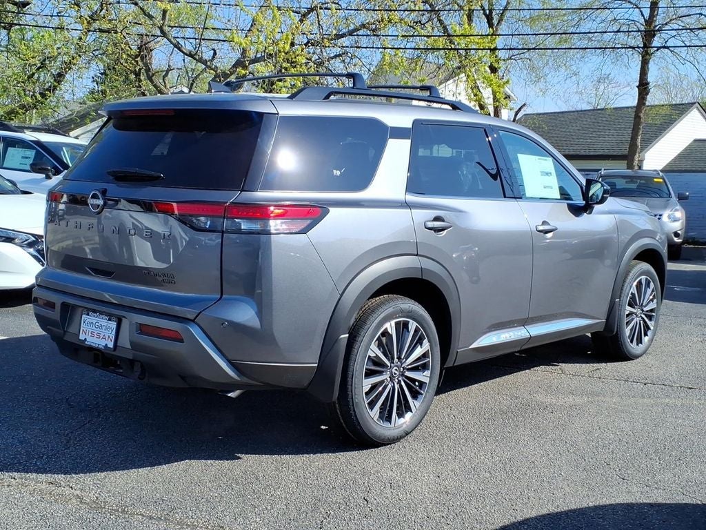 2026 Nissan Pathfinder Platinum